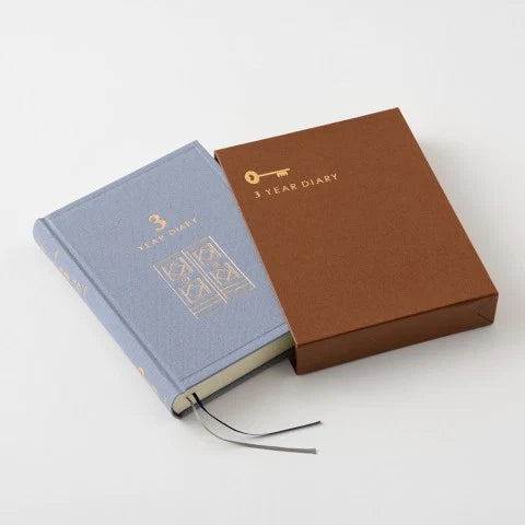 Midori 3-Year Diary Gate Mini – Blue-Purple