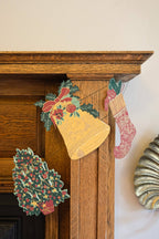 Traditional Christmas – Sewn Garland (East End Press)