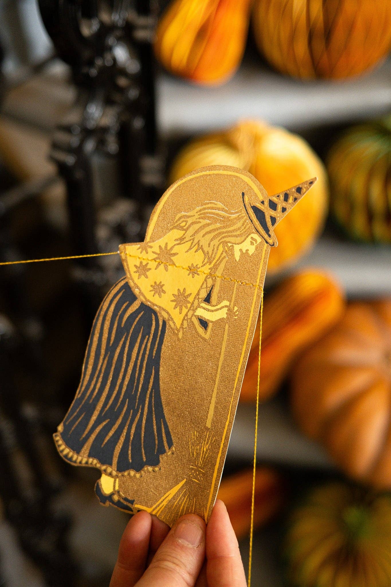 Dancing Skeletons – Paper Ornaments (East End Press)