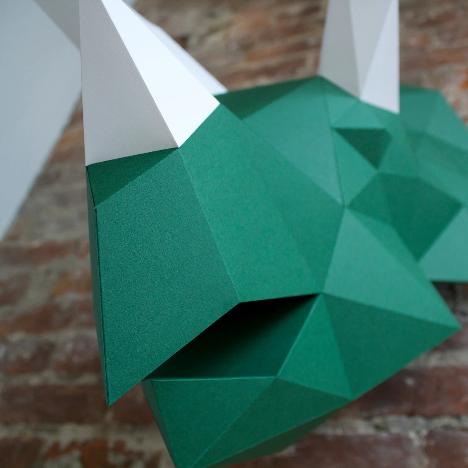Clark the Triceratops – DIY Papercraft Kit