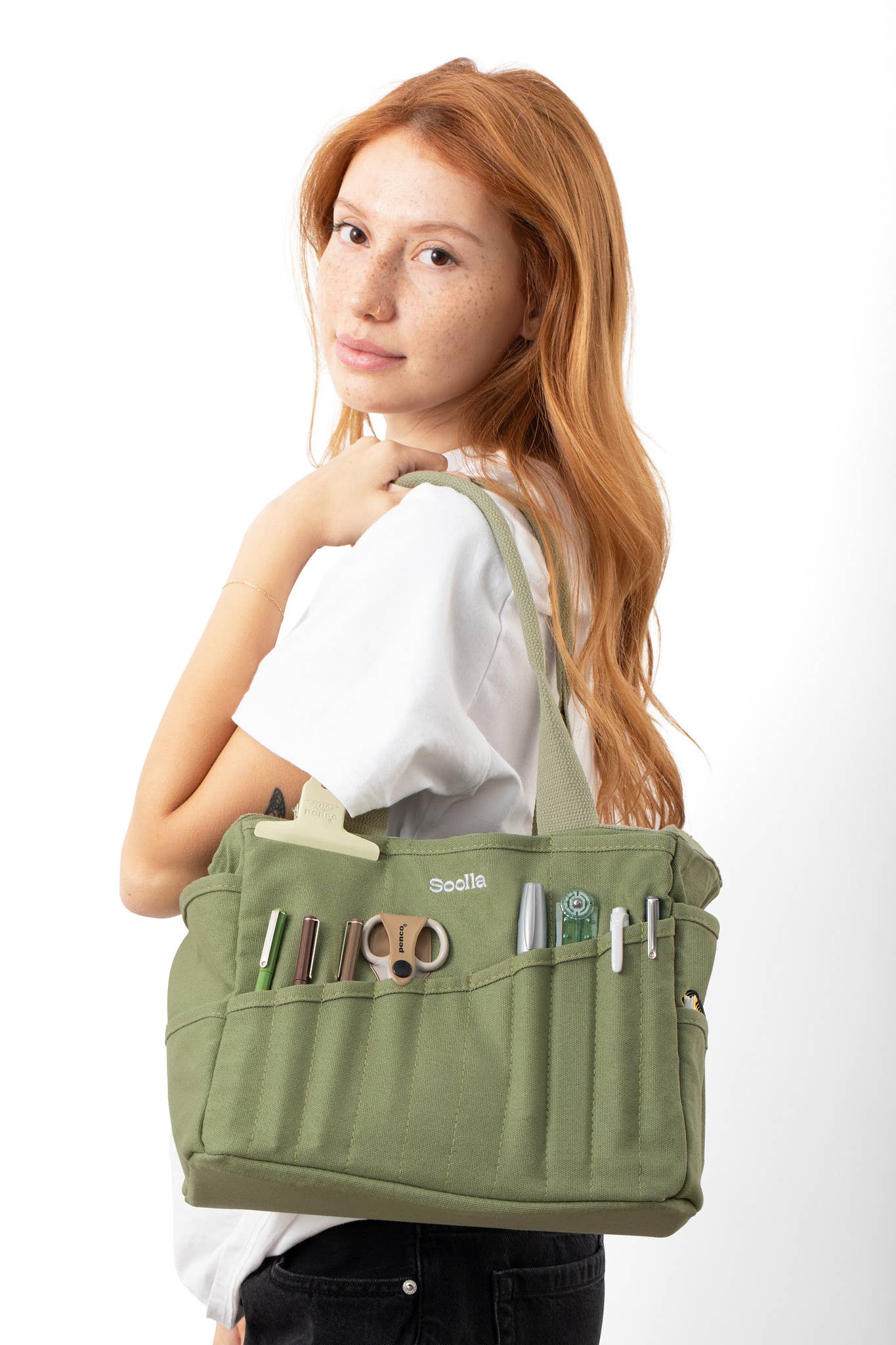 Soolla Studio Artist Bag – Sangria