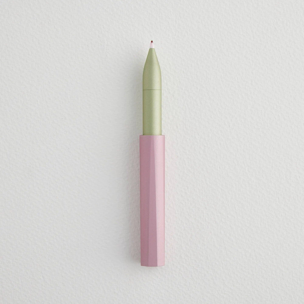 Wren – Colour Block (Tom's Studio)