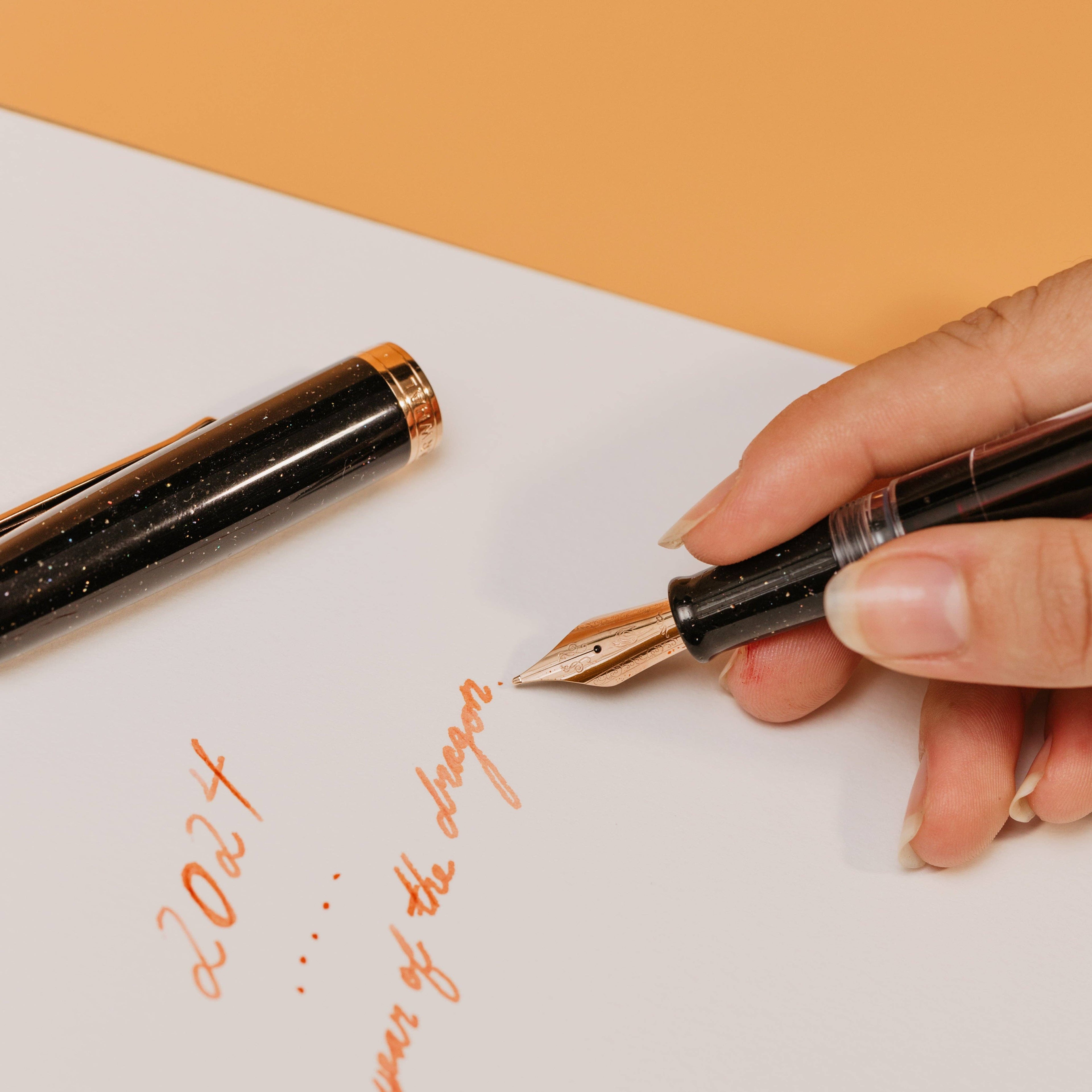 Nahvalur Original Plus Fountain Pen – Lovina Graphite